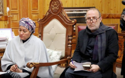 معاون دبیرکل سازمان ملل برای دیدار با سران طالبان به کندهار رفت